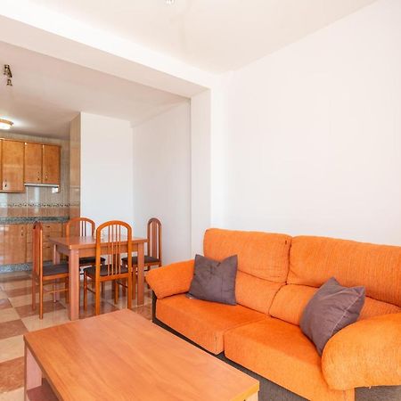Renthas Pedregalejo Beach Apartments Малага Екстериор снимка